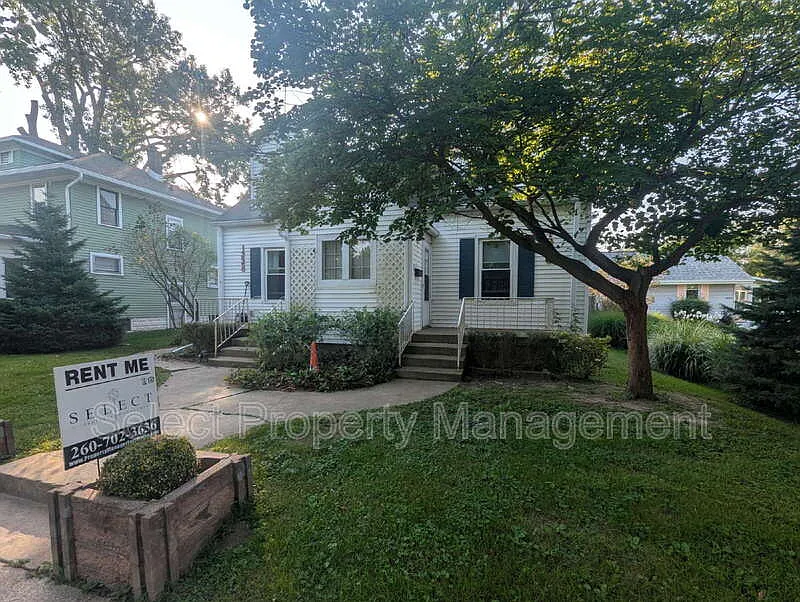 1226 Elmwood Ave