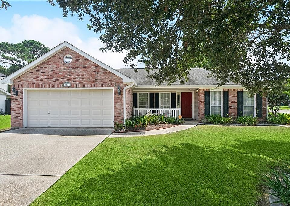 1st image of 3045 Meadow Lake Dr E