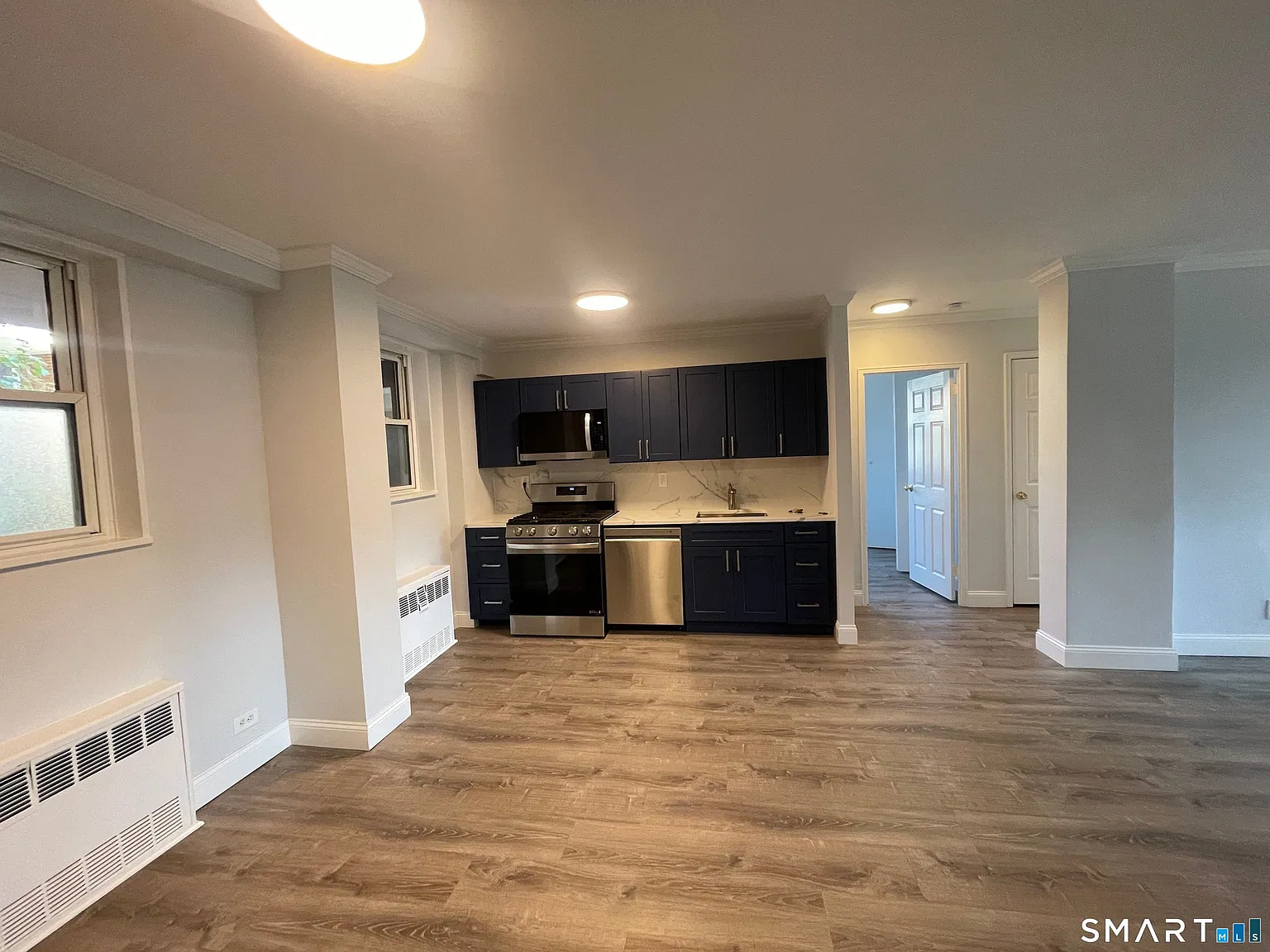 2 bed, 1.0 bath, 980 sqft, $2,750 — Photo 2