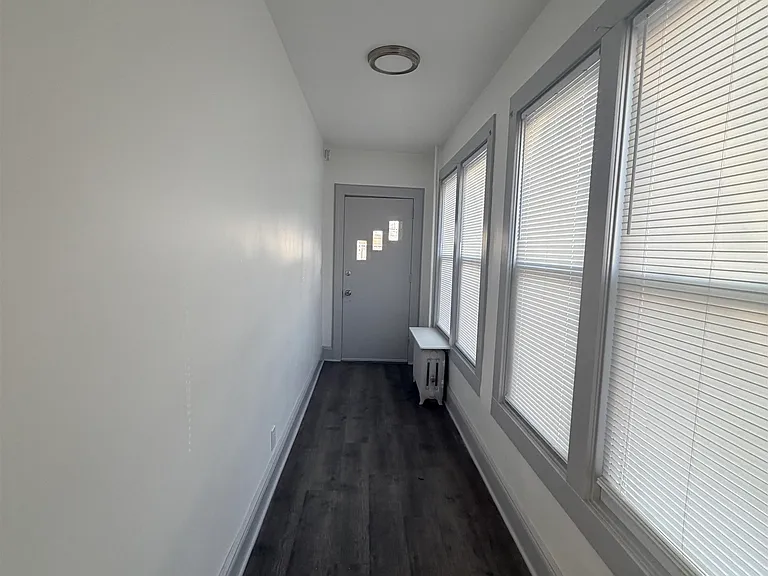 28 E 32nd St #2 — Photo 5