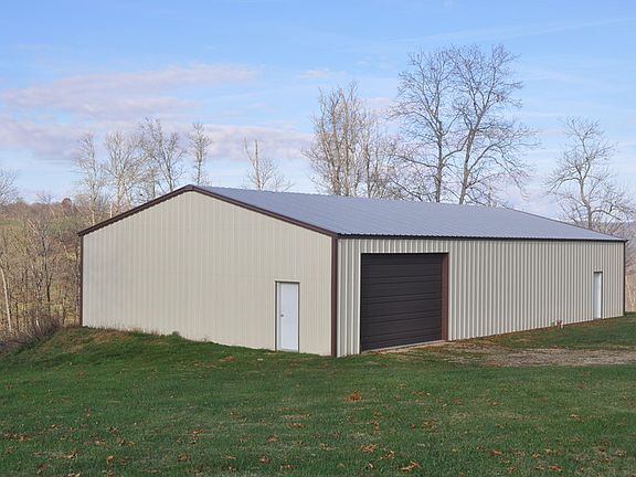 42' x 72' metal building