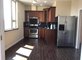1100 Spring Garden St APT 4A, Philadelphia, PA 19123