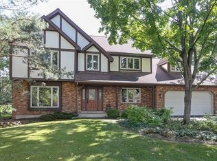 8613 Dolfor Cv, Burr Ridge, IL 60527