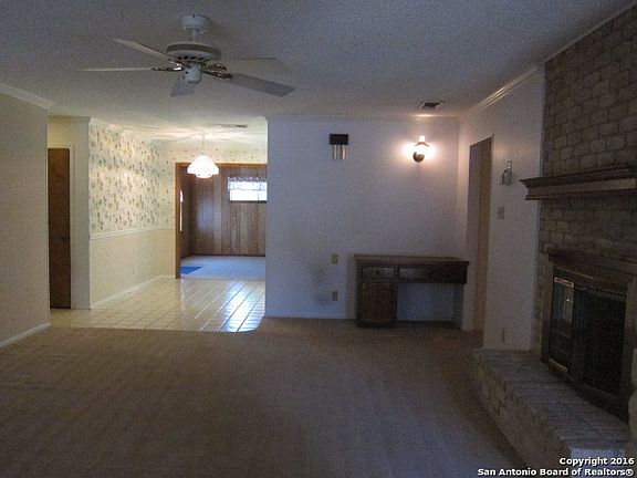 3rd image of 3238 John Glenn Dr