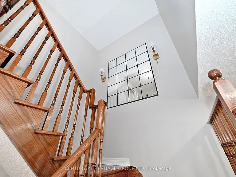 44 Equator Cres — Photo 18