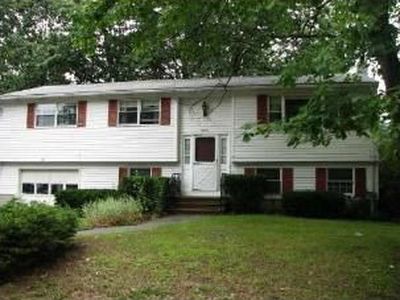 16 Devotion Ave, Sanford, ME, 04073