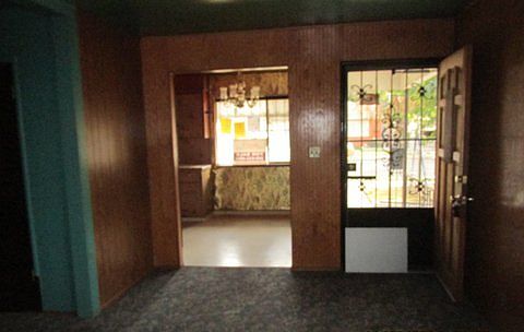 5th image of 2473 E Washington St