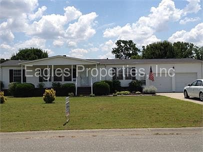 1st image of 104 Courtland Pl