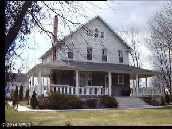 6701 Windsor Mill Rd, Gwynn Oak, MD 21207