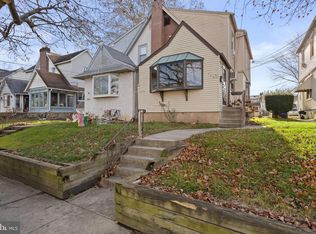 738 16th Ave, Prospect Park, PA 19076