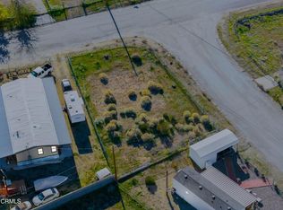 8701 Deerbrush Ave, Lake Isabella, CA 93240