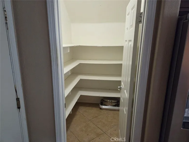 5530 Papagallo Dr — Photo 2