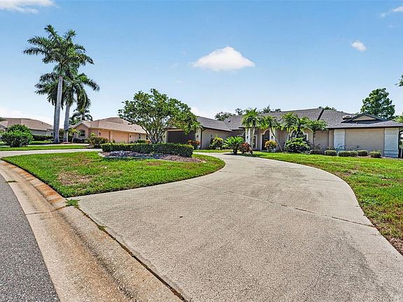 4th image of 2941 WILDERNESS BOULEVARD E