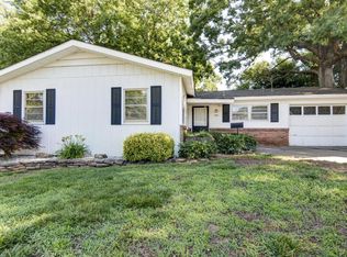 909 W Woodridge St, Springfield, MO 65803