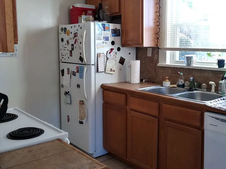 412 S Ballantine Rd — Photo 10