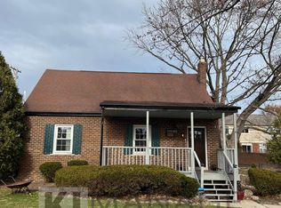 39640 W Nine Mile Rd, Novi, MI 48375