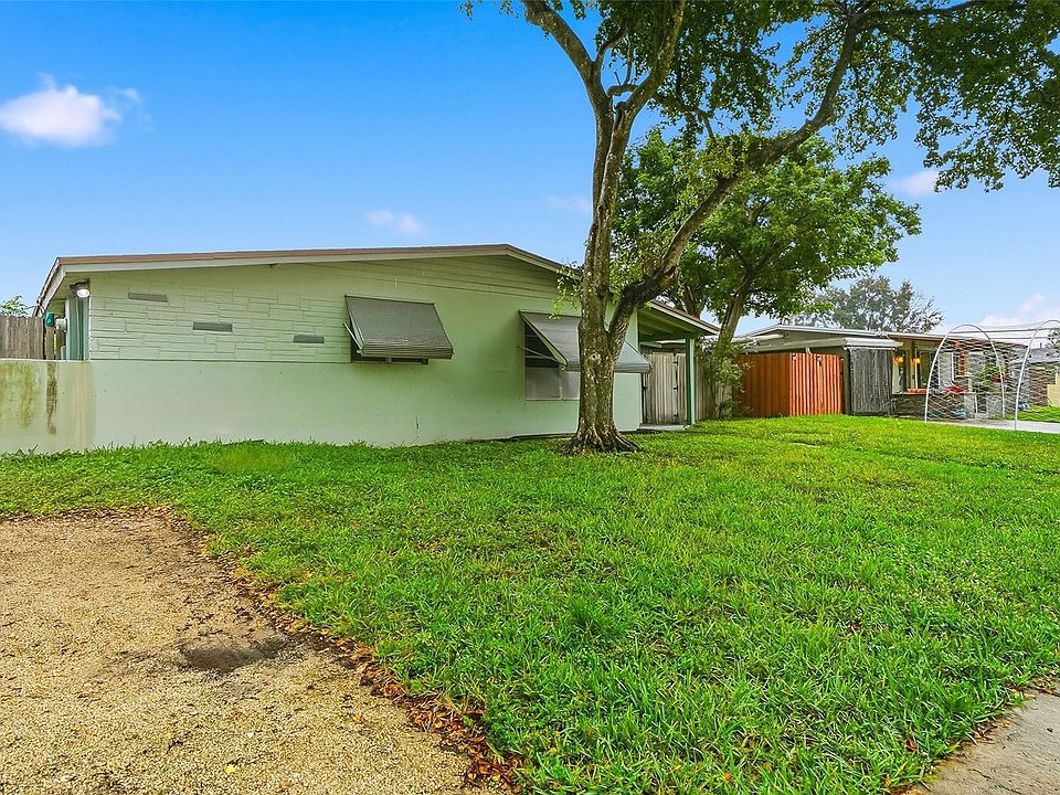 1st image of 5711 SW 37th Court