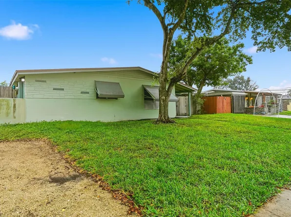 5711 SW 37th Court, Davie, FL 33314