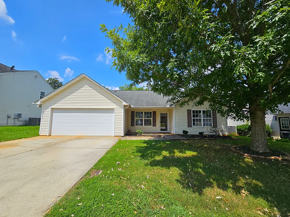 120 Pope Ln