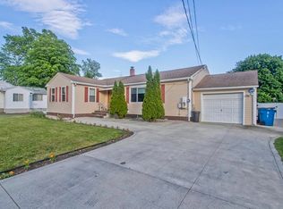 14 Burke Ave, West Springfield, MA 01089