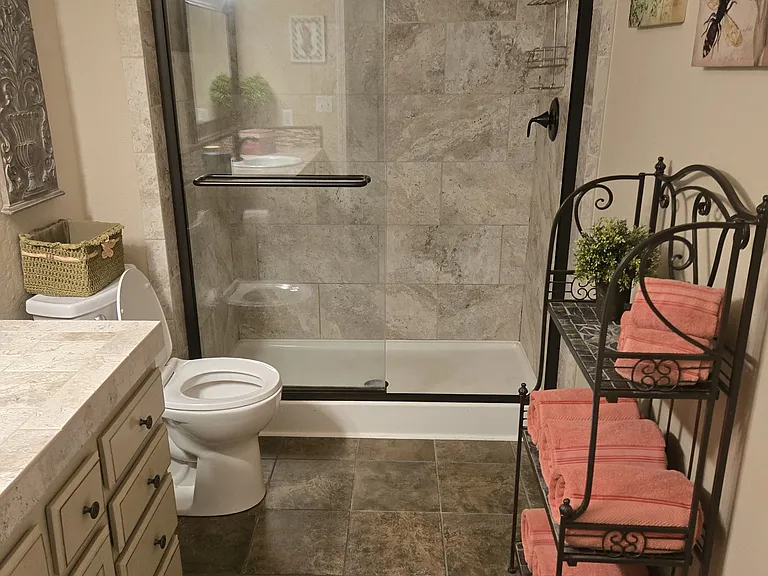 2783 E Lookout Dr — Photo 6
