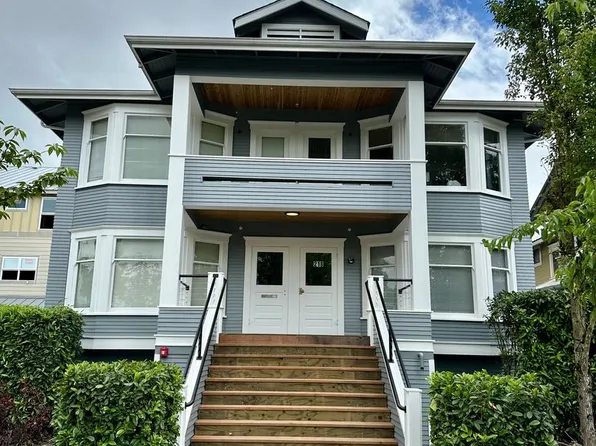 SD3rd-Woods Apts, 218 SE 3rd Ave #B010, Albany, OR 97321