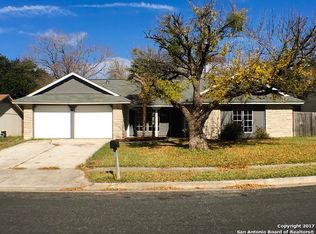 6711 Oak Lake Dr, San Antonio, TX 78244