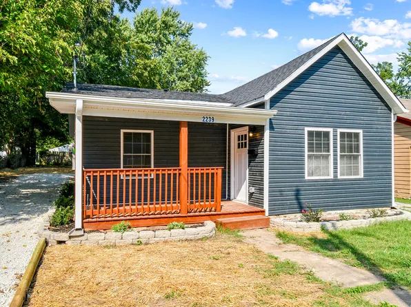 2239 N Grant Avenue, Springfield, MO 65803