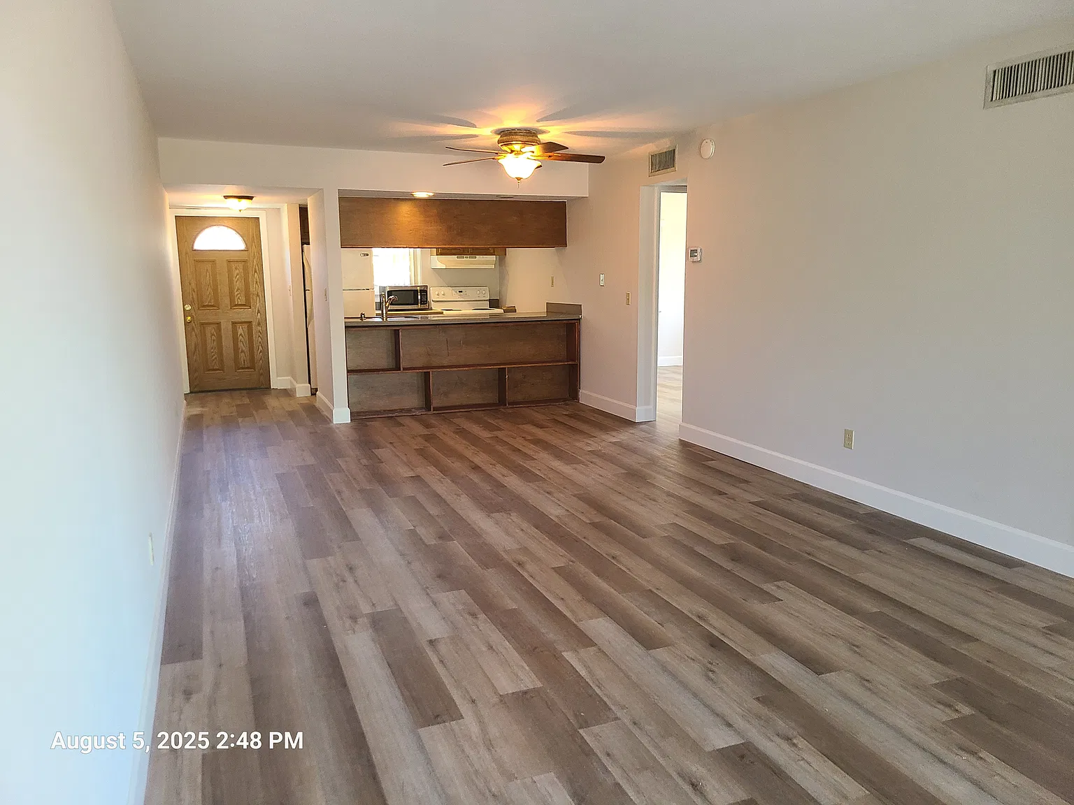 2 bed, 1000 sqft, $1,750 — Photo 1