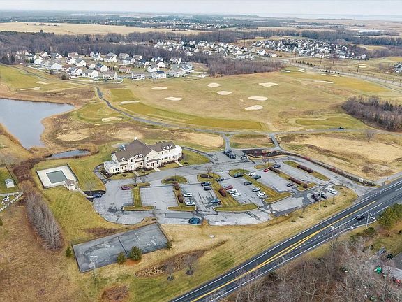 5th image of 220 Avonbridge Dr