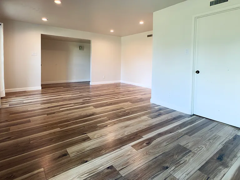 2917 Esquire Ln — Photo 6