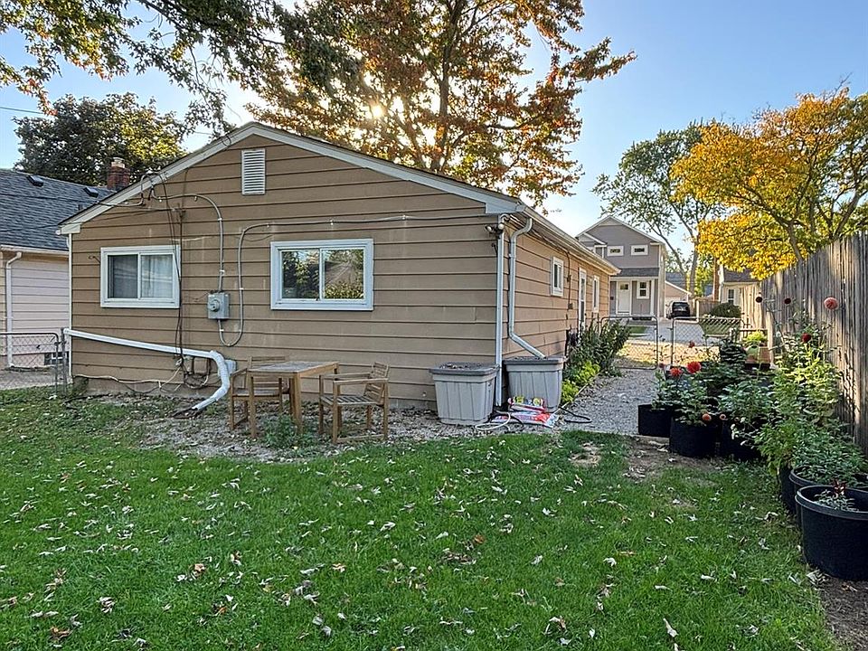 3330 Prairie Ave, photo 3