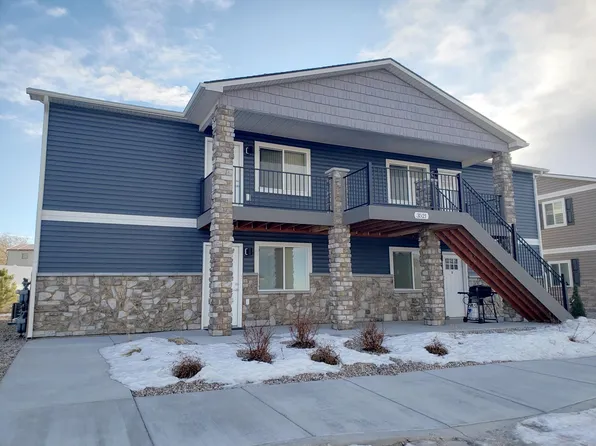 3521 Storey Blvd, Cheyenne, WY 82009