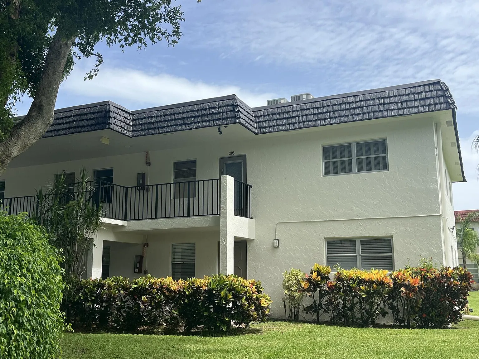 2 bed, 2.0 bath, 925 sqft, $1,500 — Photo 1