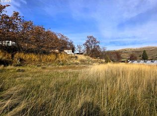 Elrod Pl, Maupin, OR