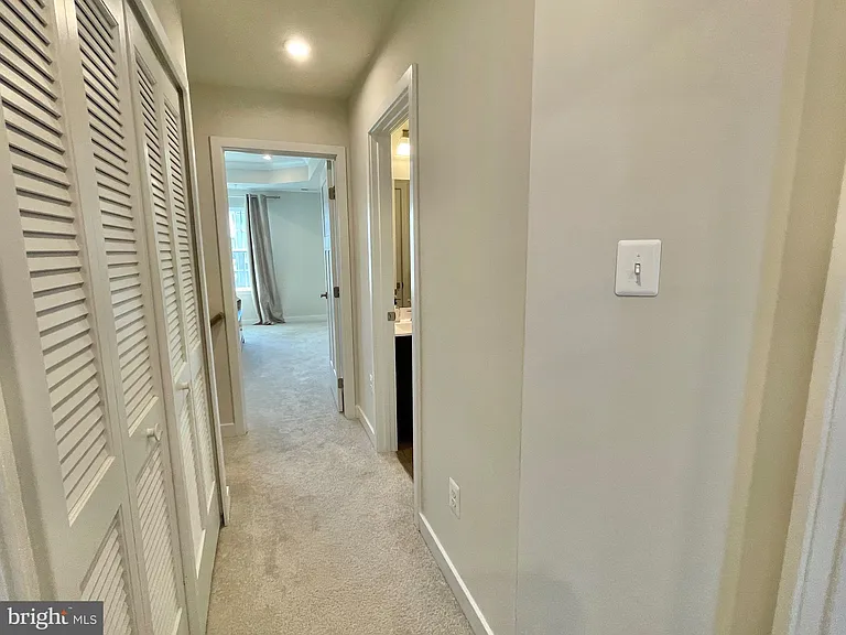1518 Wilmer Park Ln — Photo 37