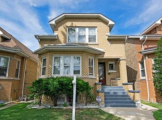6026 W Barry Ave, Chicago, IL