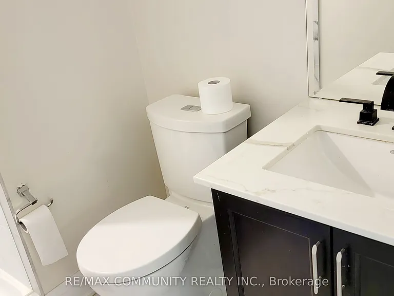 9075 Jane St #1708 — Photo 18