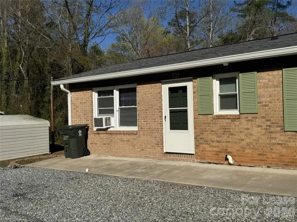 337 Laurel St, Hudson, NC 28638