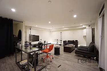 Rented by Rennit Inc.