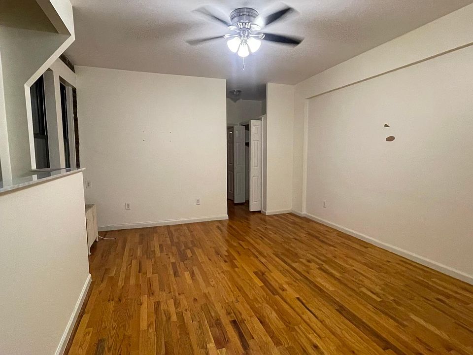 1st image of 2287 Loring Pl N #3