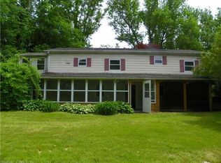 27 Old Putnam Rd, Danielson, CT 06239