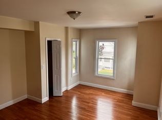 24 Gold St #1, Waterville, ME 04901