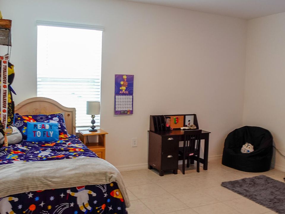 1st image of 2117 SW Trenton Lane