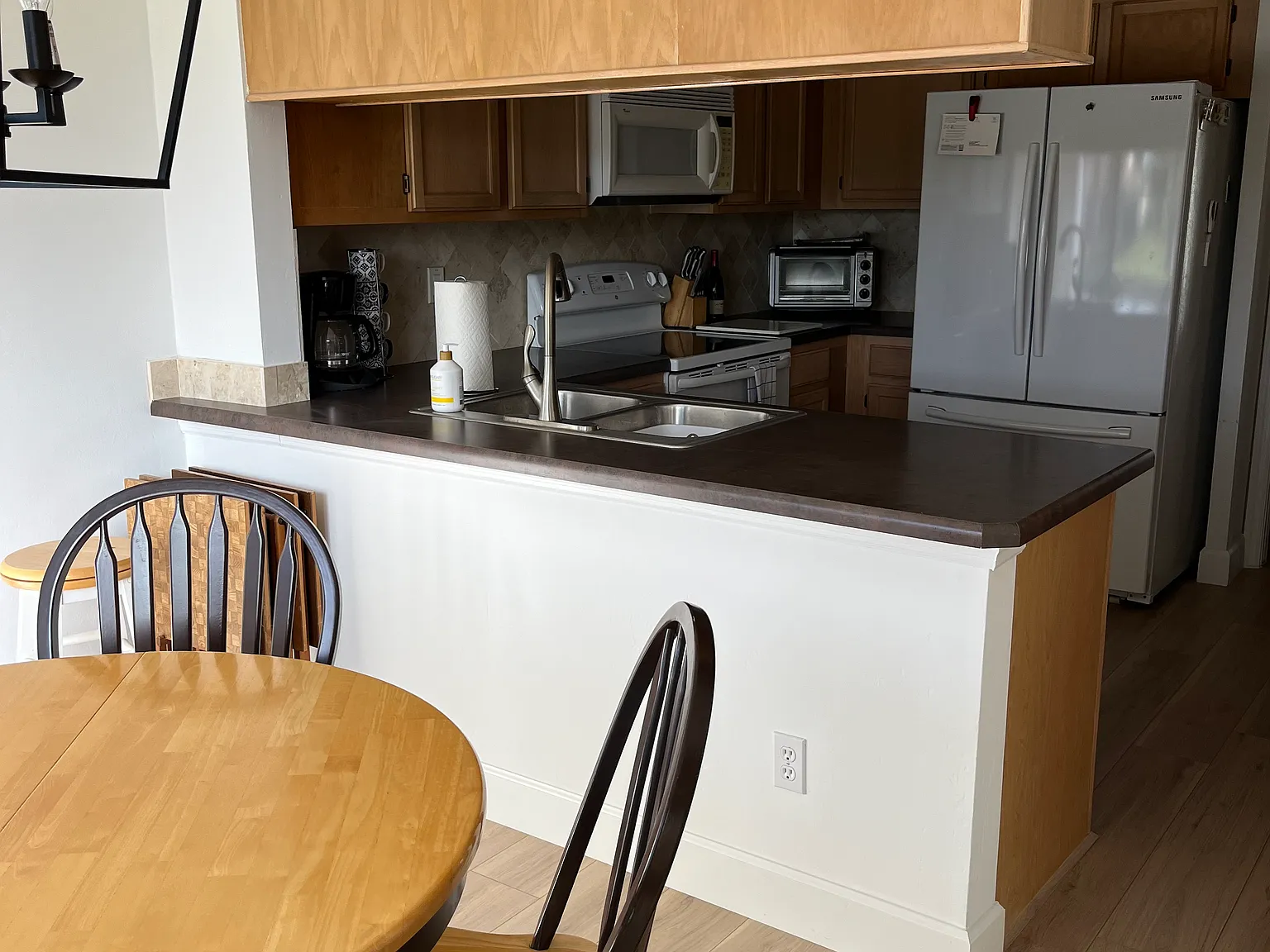 3 bed, 1685 sqft, $2,600 — Photo 3