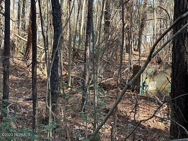 2nd image of 114 Old Salem Rd #114