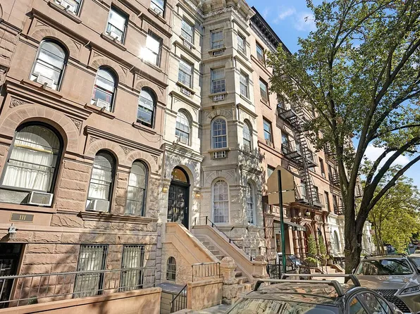 109 W 77th St, New York, NY 10024