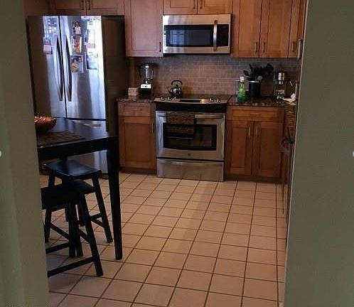 4th image of 785 Meadowland Dr APT A