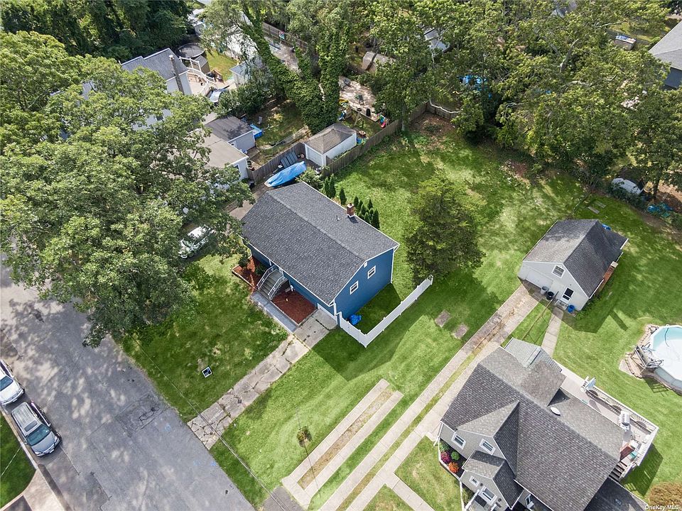 84 Hawthorne Avenue, West Babylon, NY 11704 MLS 3509141 Zillow
