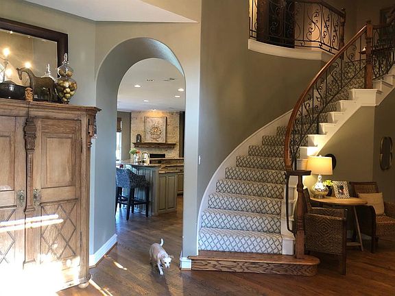 4th image of 1401 Kensington Ct